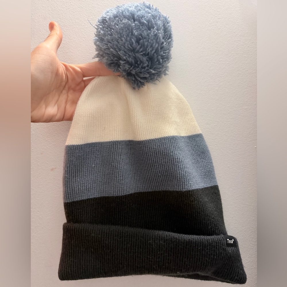 TNA Colorblock Beanie - Cream, Greyish blue and Black